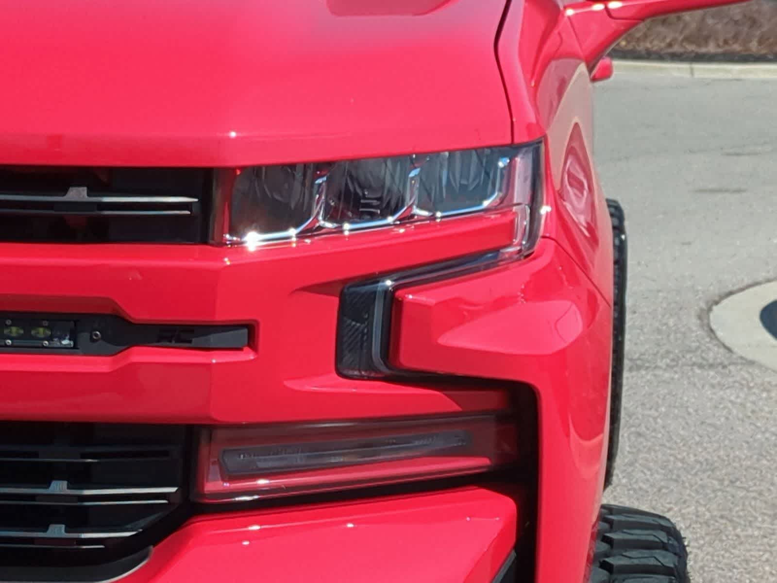 Thumbnail: 2019 Chevrolet Silverado 1500 - 11