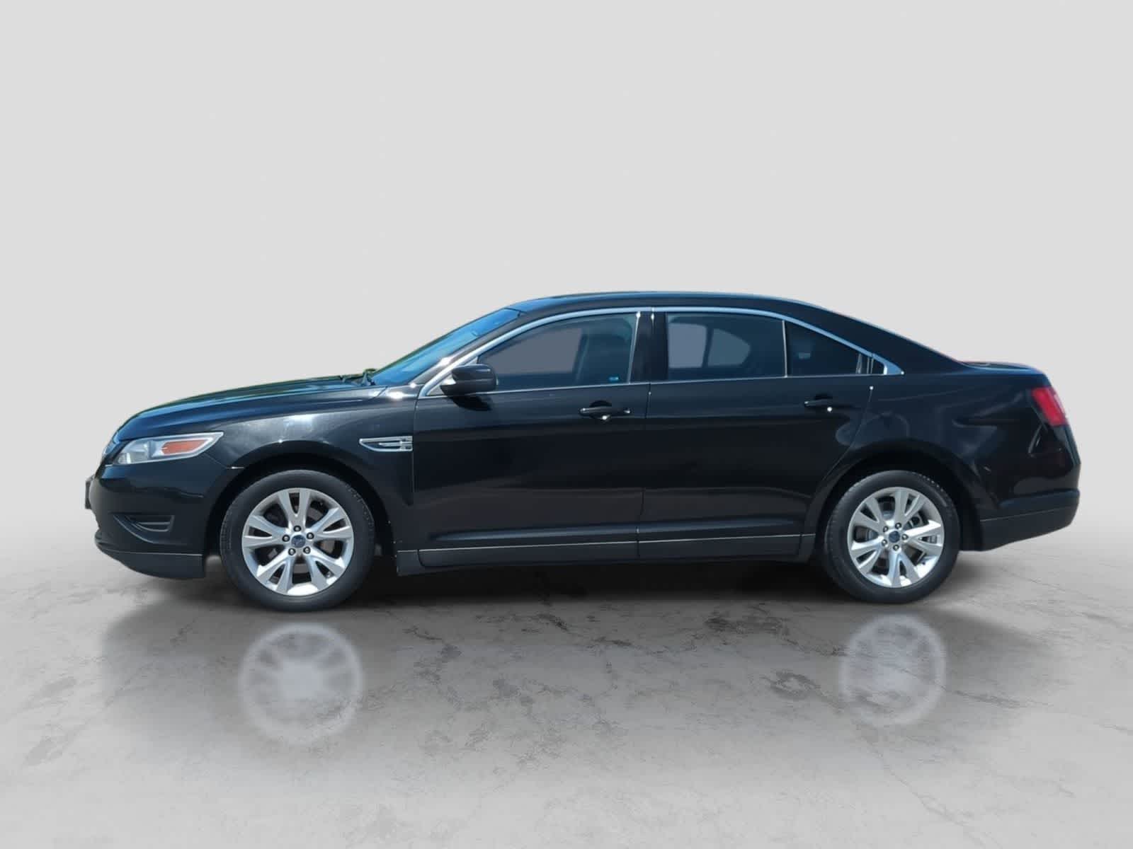 Thumbnail: 2011 Ford Taurus - 5