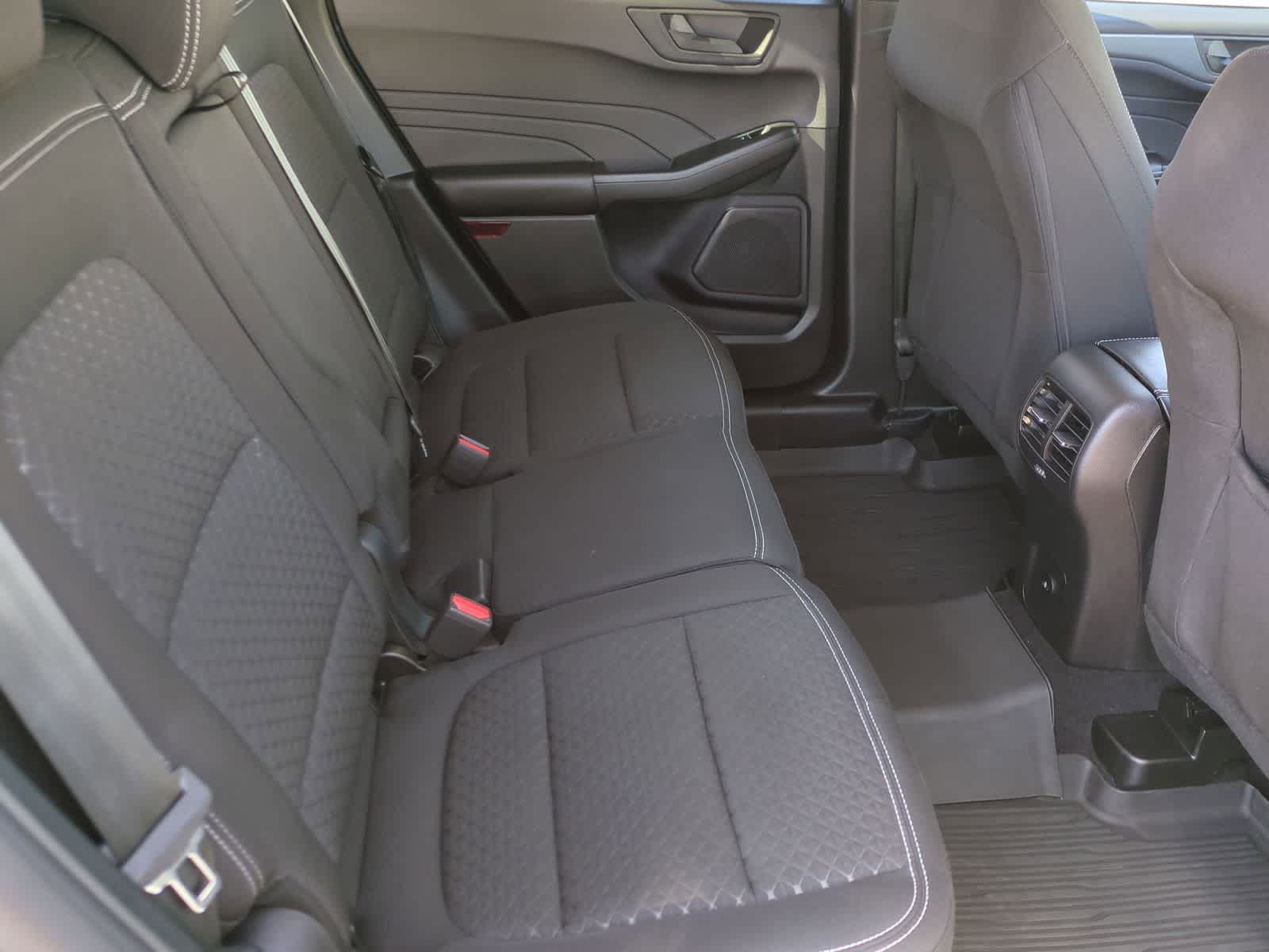 Thumbnail: 2023 Ford Escape - 20