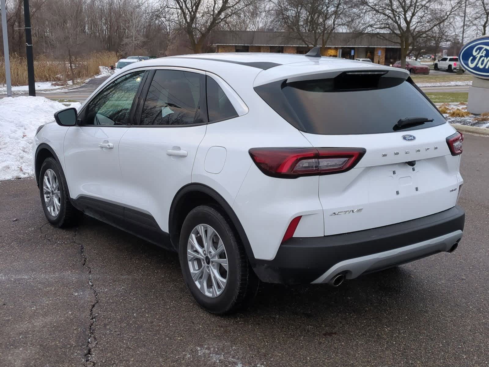 Thumbnail: 2023 Ford Escape - 6