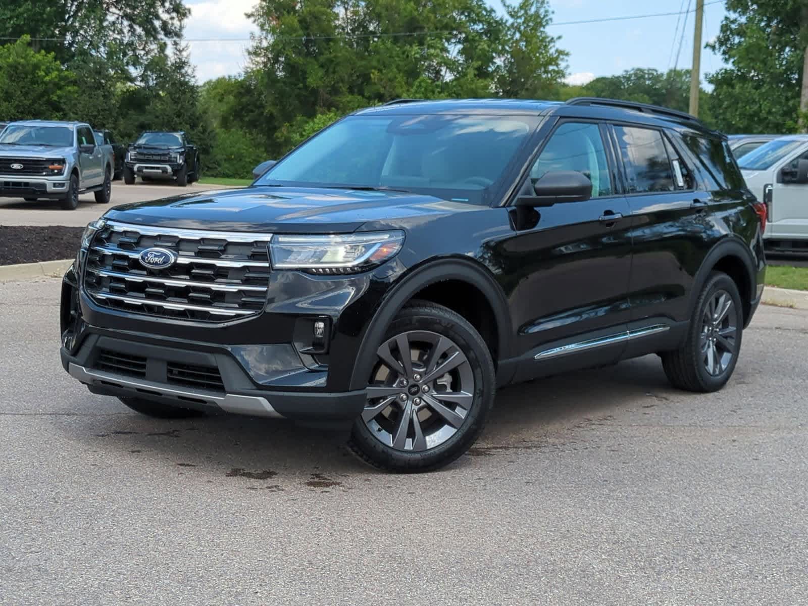 Thumbnail: 2025 Ford Explorer - 1