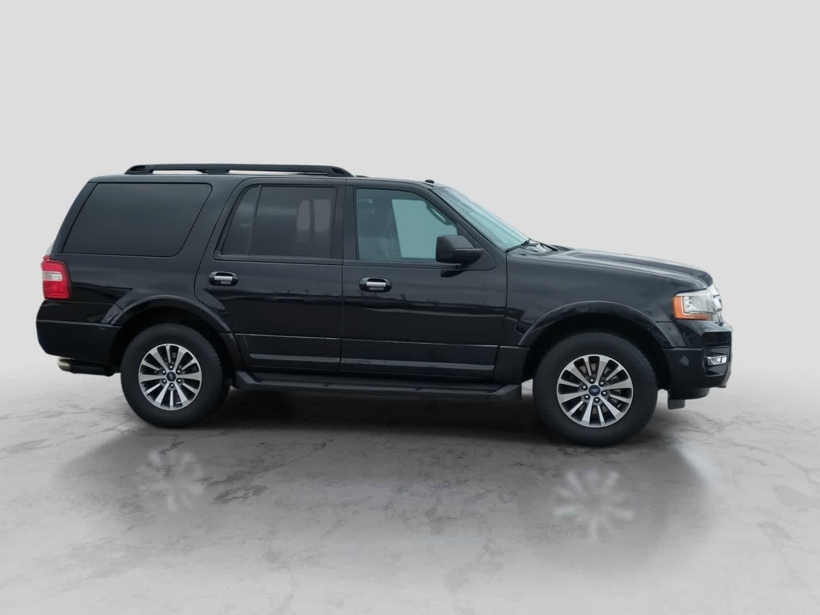Thumbnail: 2017 Ford Expedition - 9