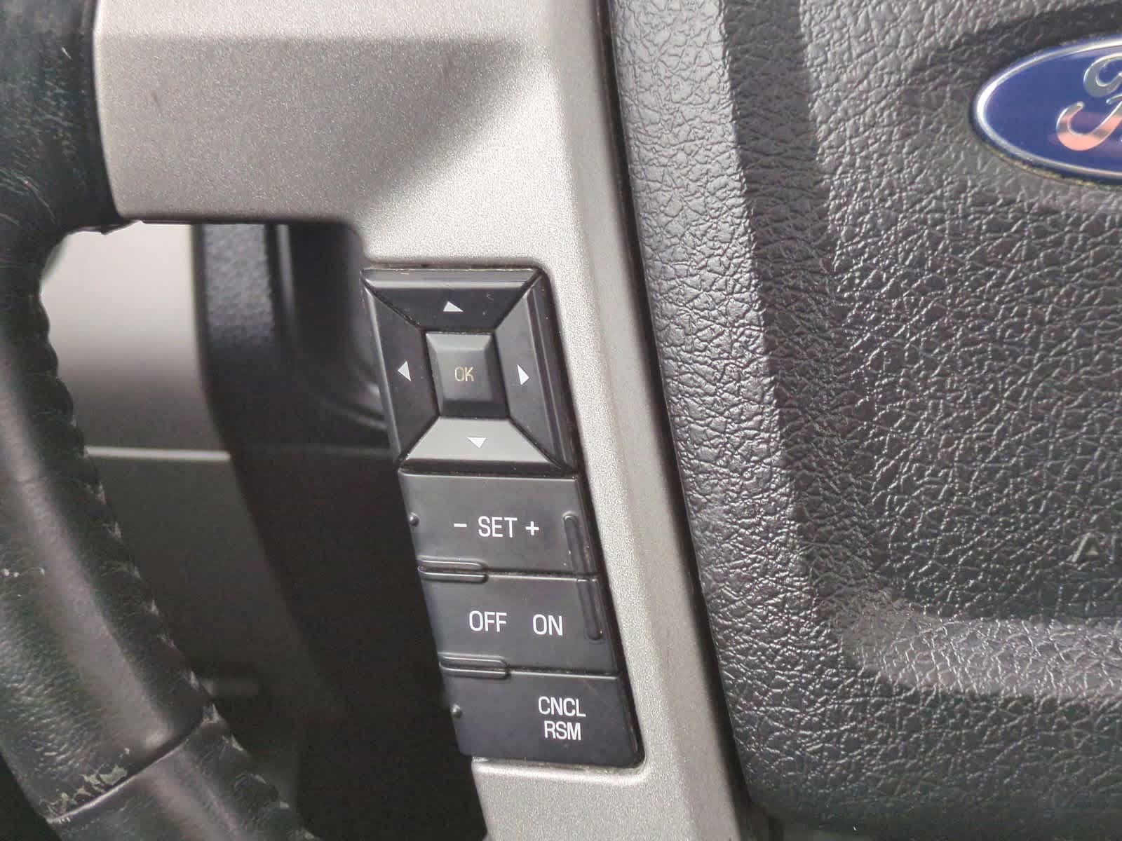 Thumbnail: 2015 Ford Expedition - 27