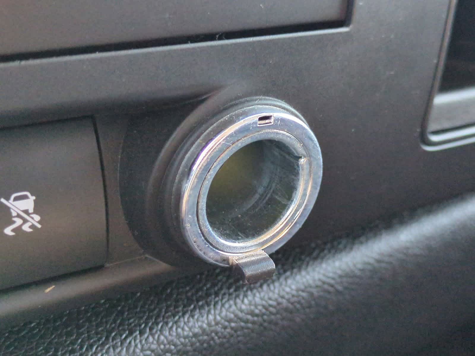 Thumbnail: 2011 Chevrolet Silverado 1500 - 29