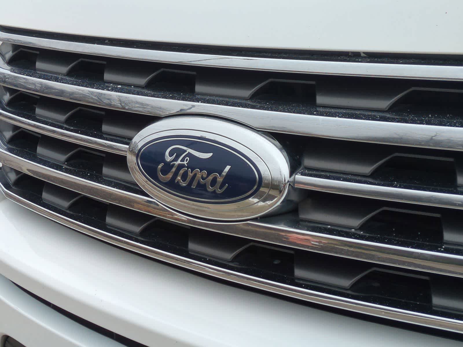 Thumbnail: 2021 Ford Expedition - 12