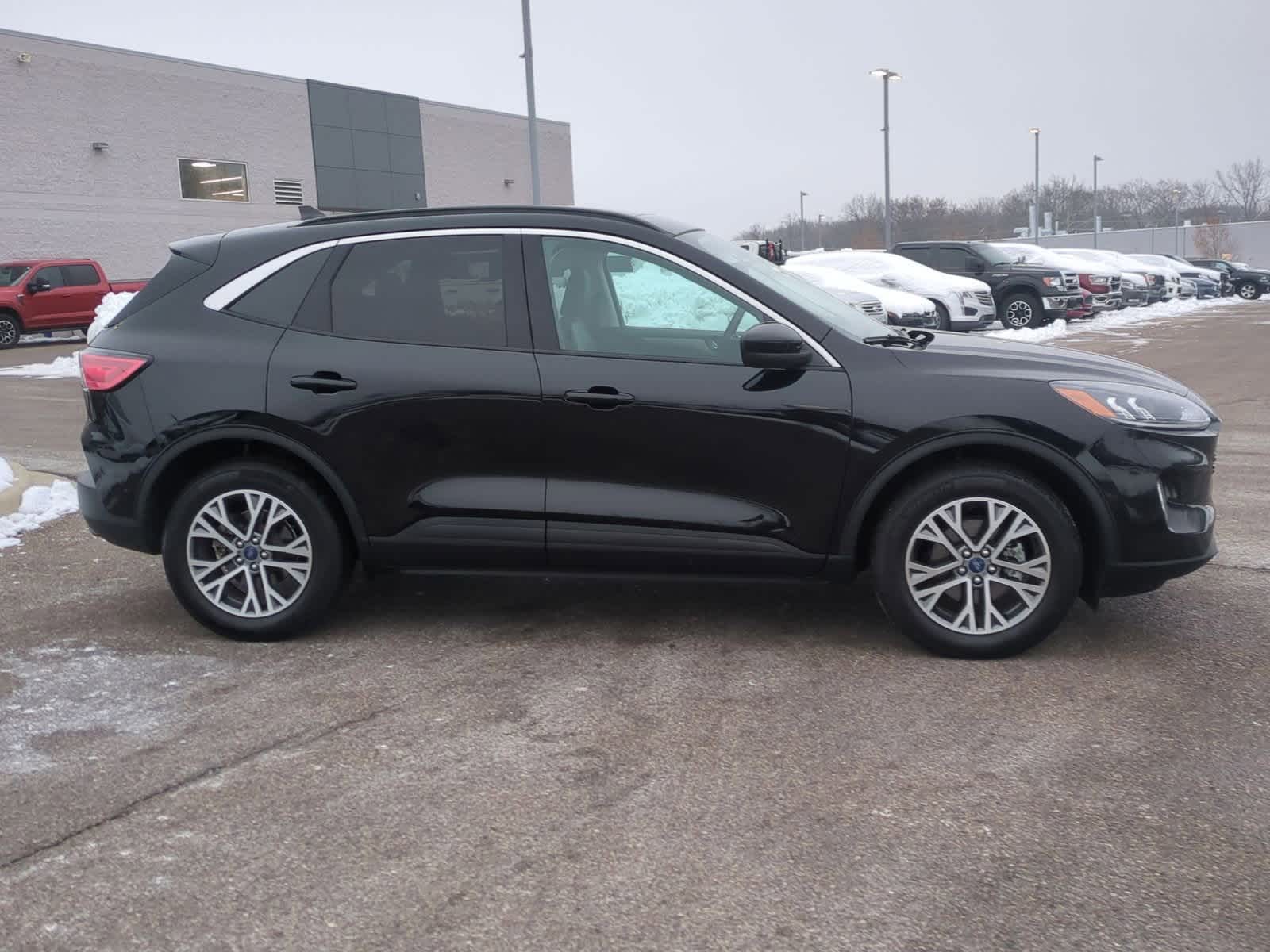 Thumbnail: 2022 Ford Escape - 9