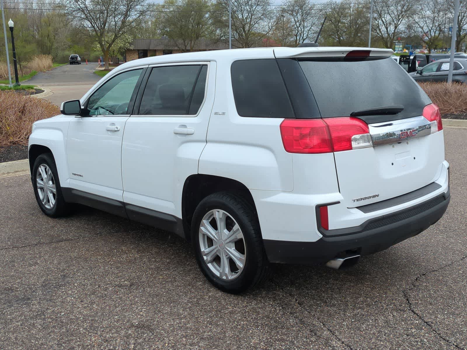 Thumbnail: 2017 GMC Terrain - 6