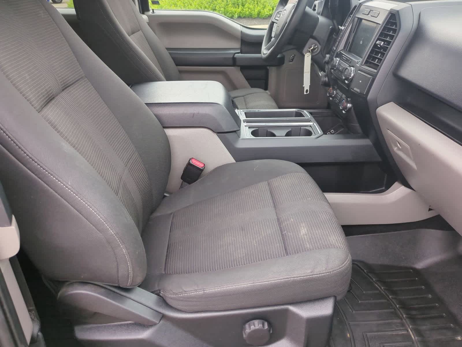 Thumbnail: 2017 Ford F-150 - 21