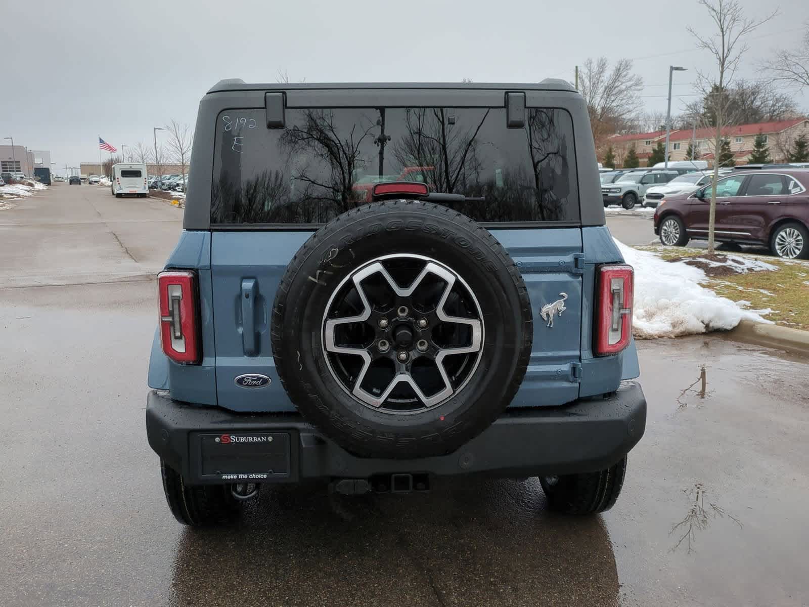 2023 Ford Bronco Outer Banks photo 4