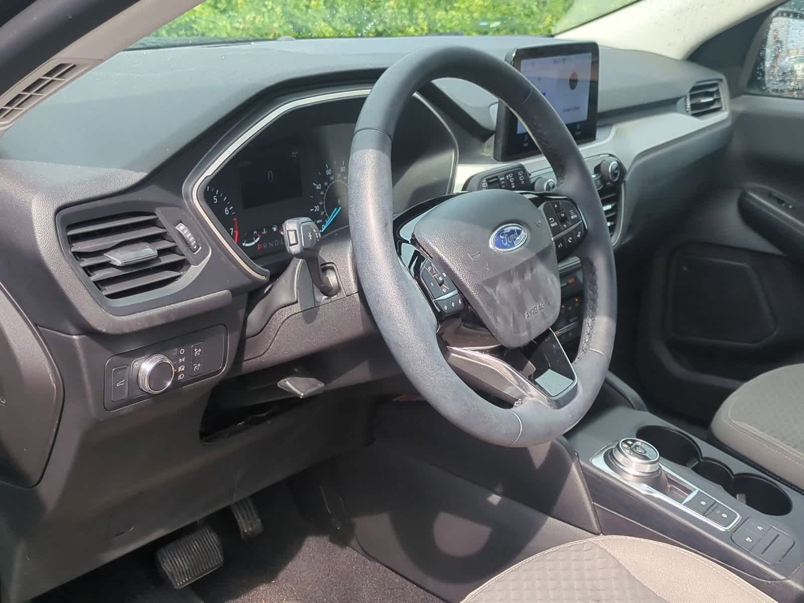 Thumbnail: 2022 Ford Escape - 10