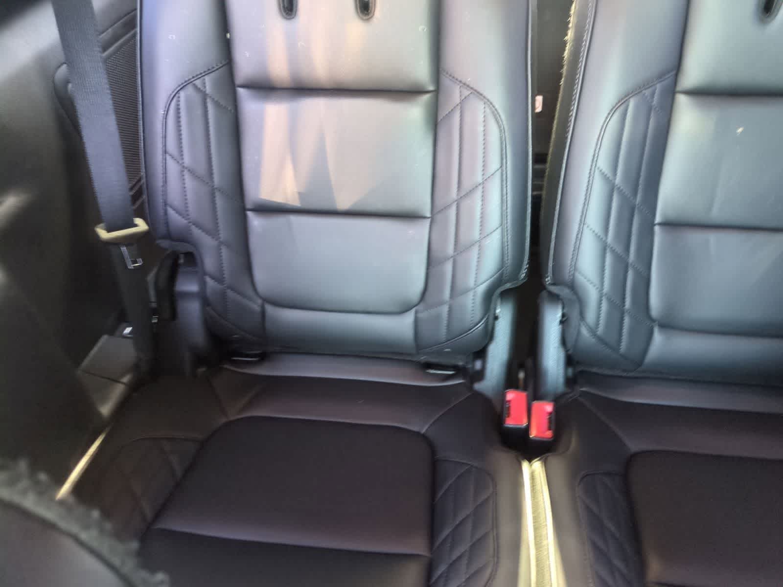 Thumbnail: 2017 Ford Explorer - 23