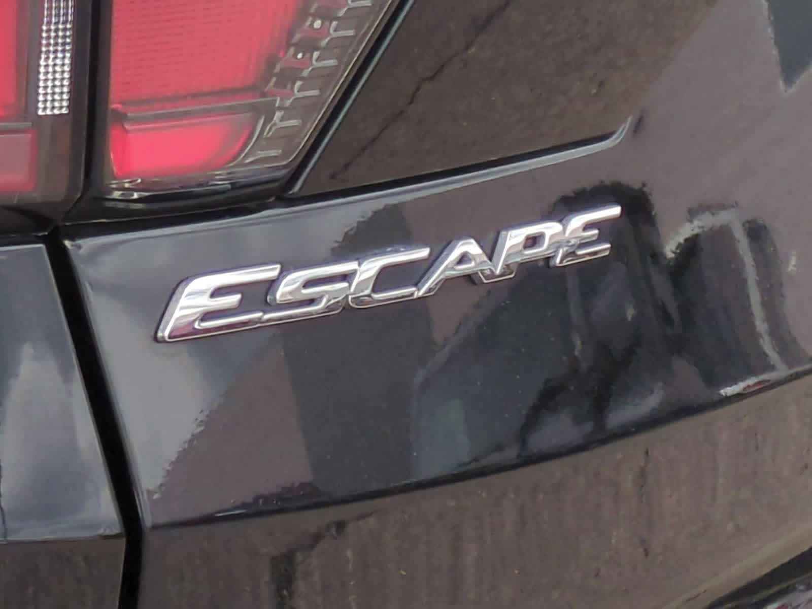 Thumbnail: 2018 Ford Escape - 13