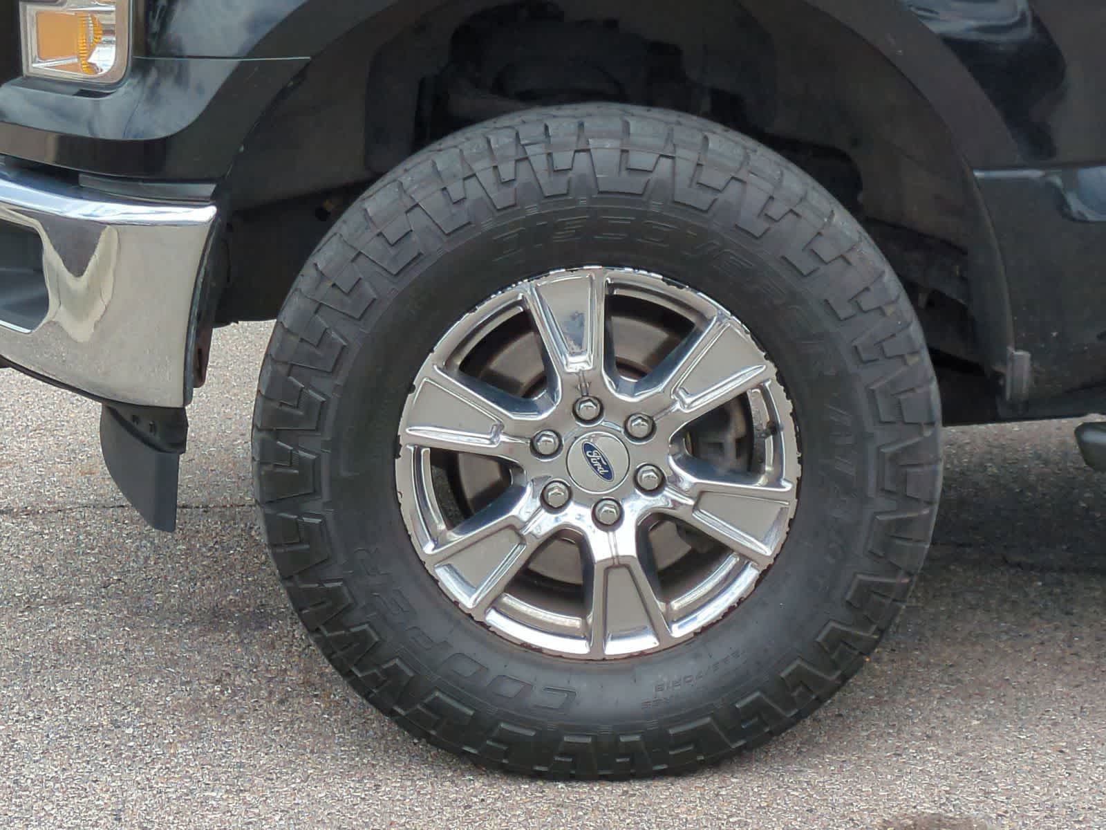 Thumbnail: 2017 Ford F-150 - 14