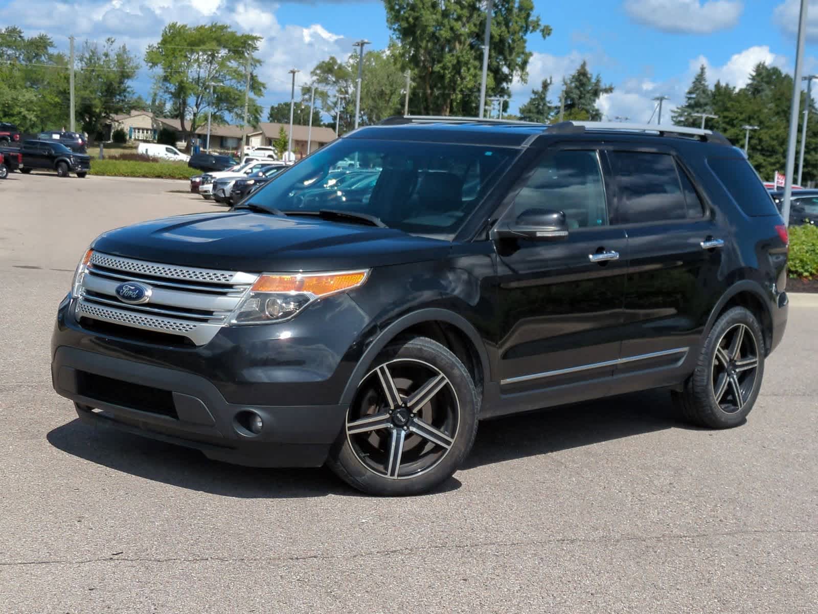 2013 Ford Explorer XLT -
                  Waterford, MI