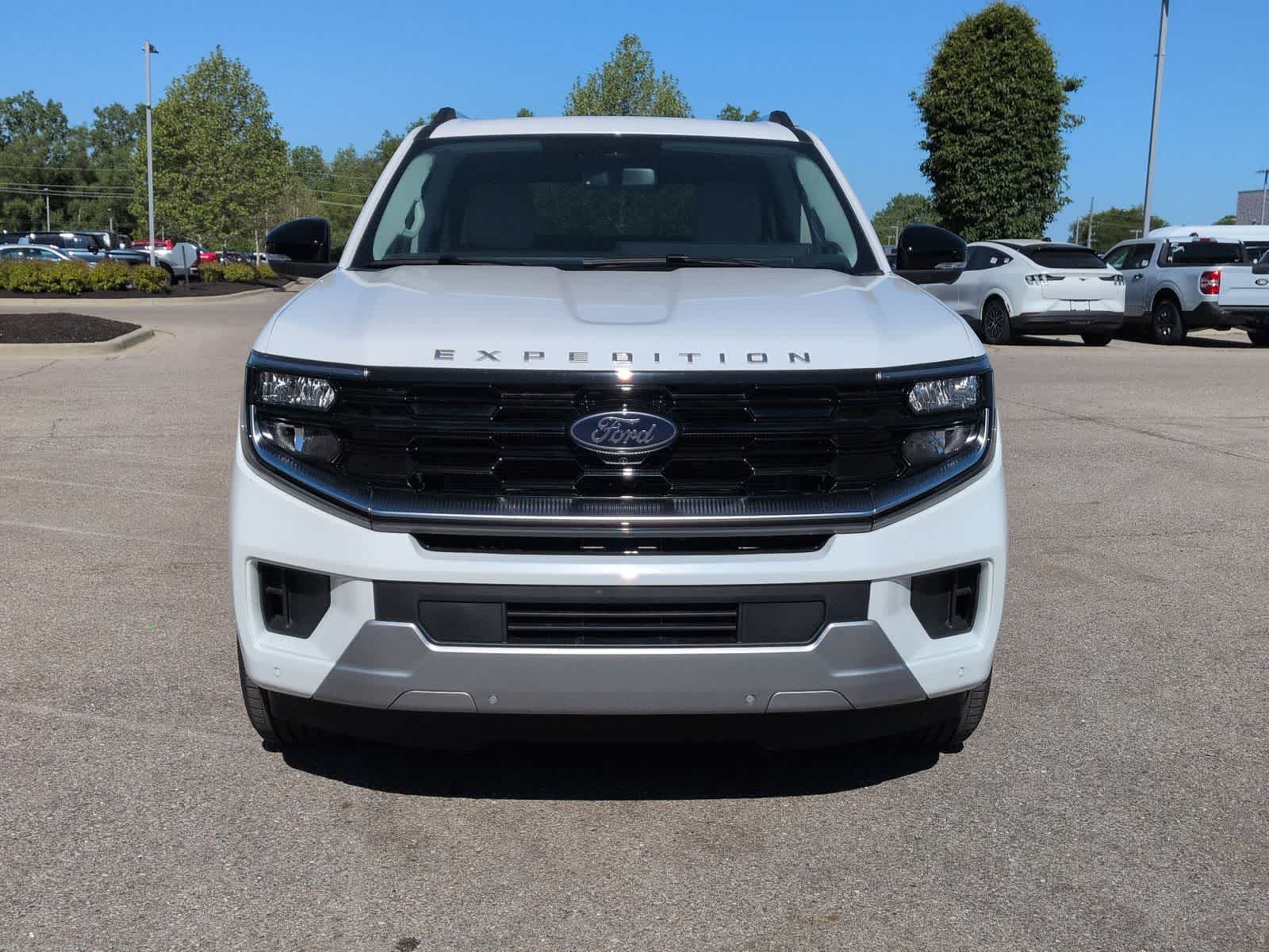 Thumbnail: 2026 Ford Expedition - 3