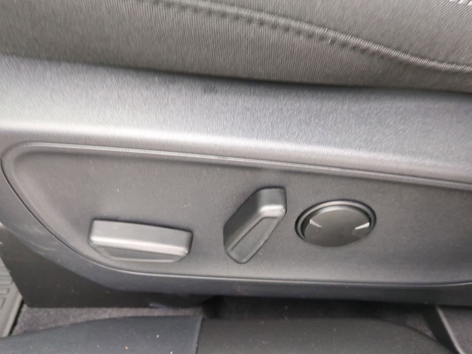 Thumbnail: 2026 Ford Escape - 17