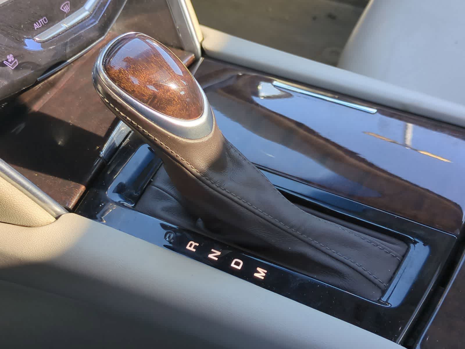 Thumbnail: 2013 Cadillac XTS - 34