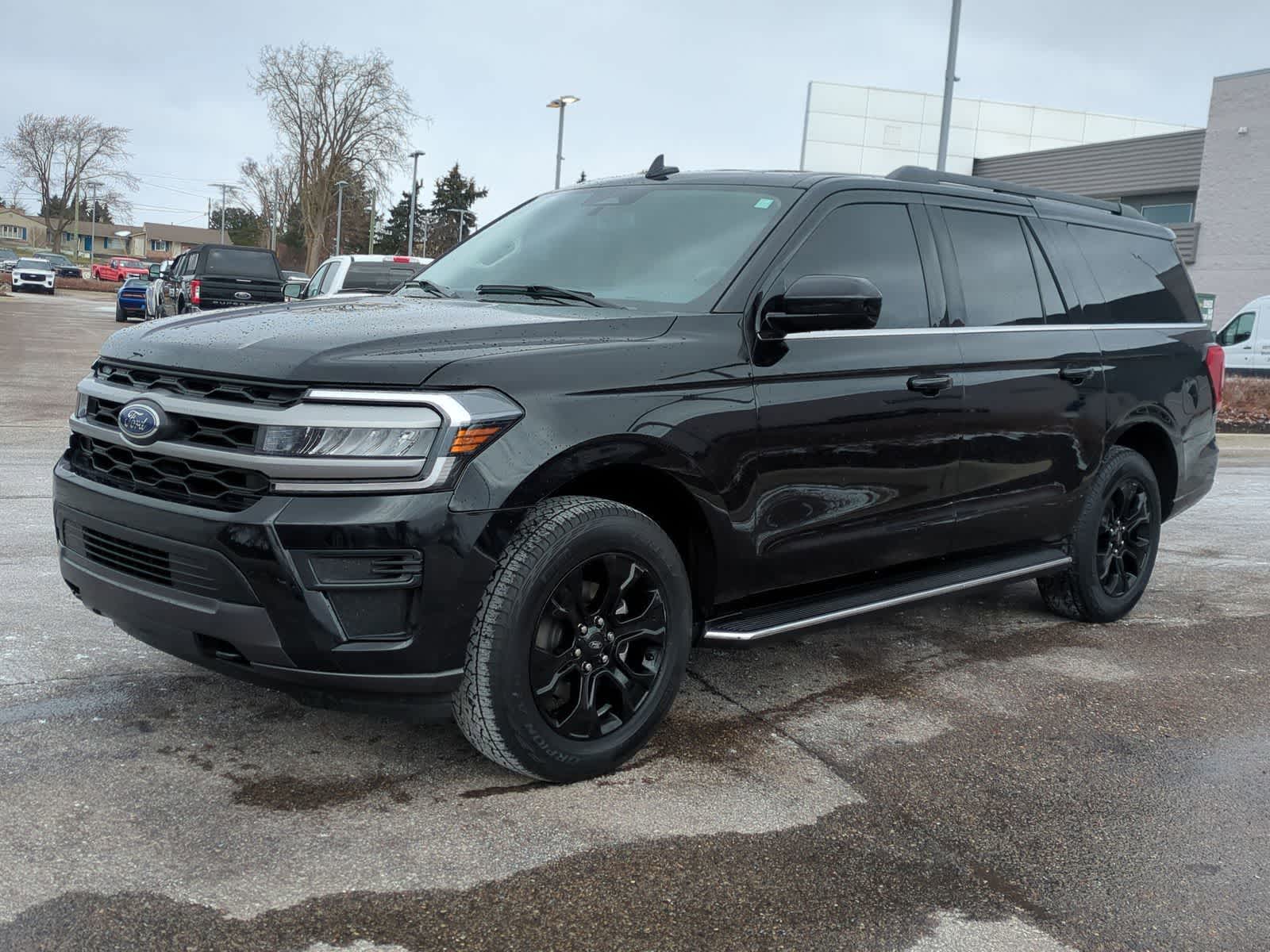 Thumbnail: 2023 Ford Expedition MAX - 4