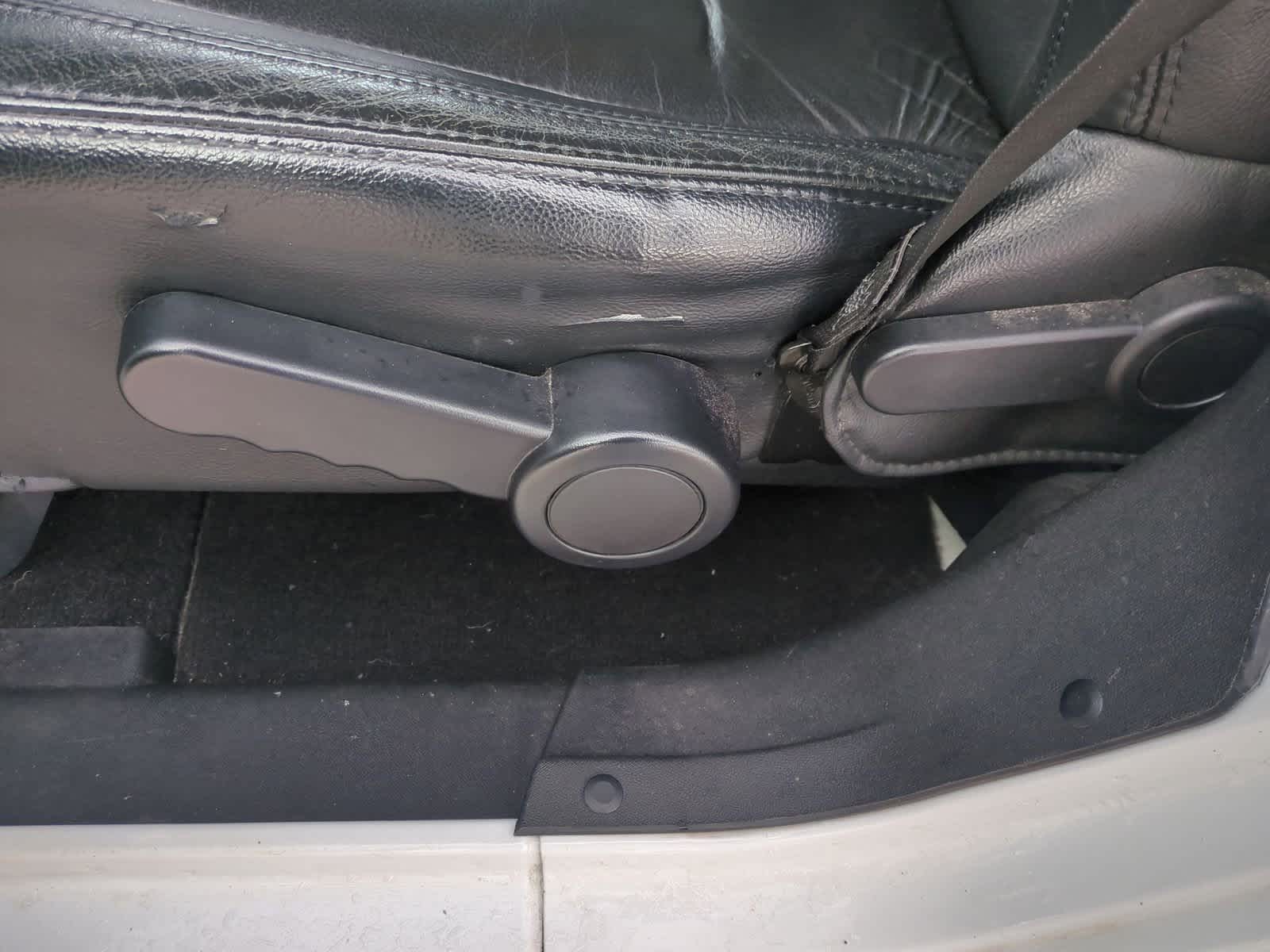 Thumbnail: 2014 Jeep Wrangler - 17