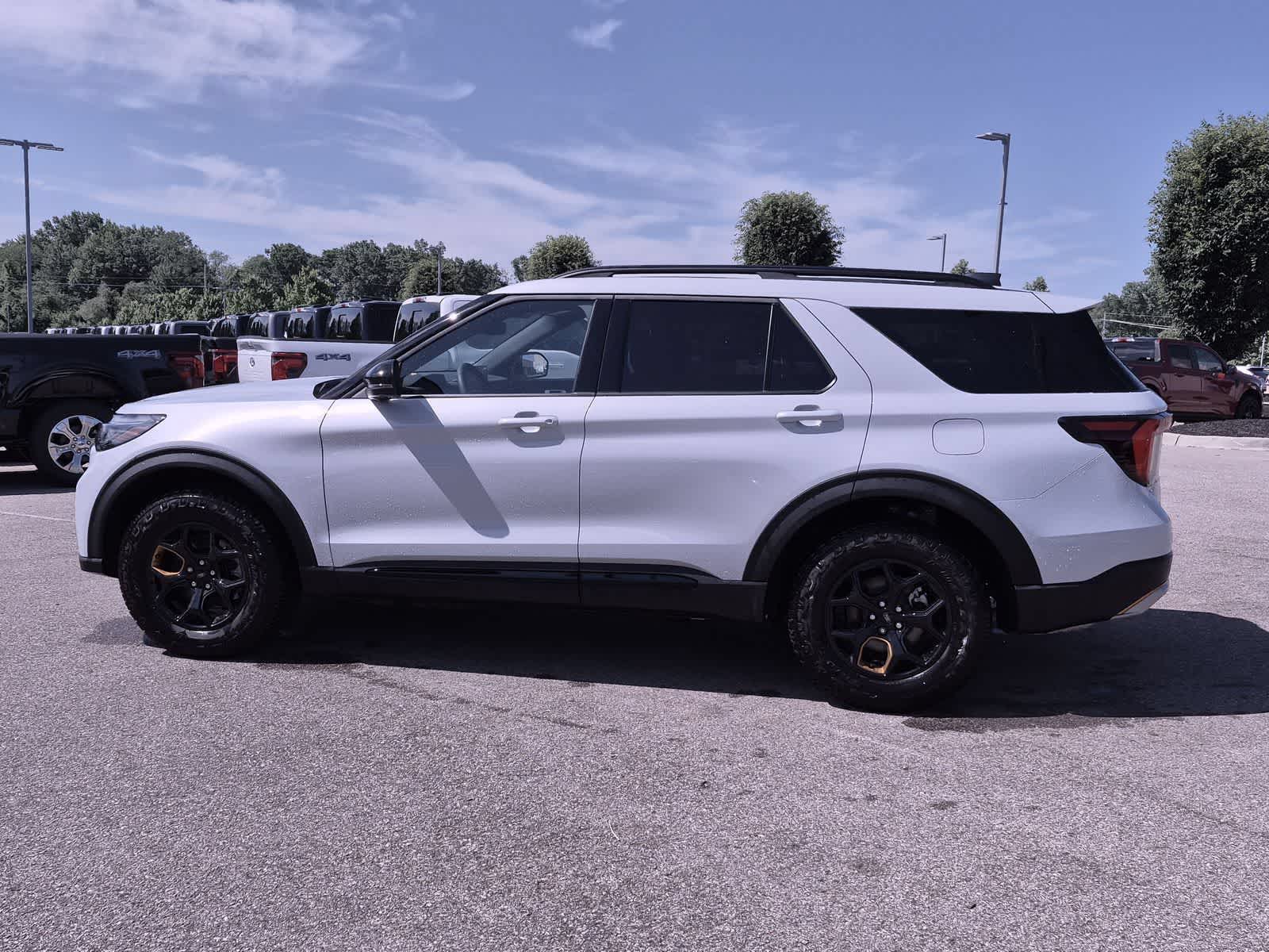 Thumbnail: 2026 Ford Explorer - 5