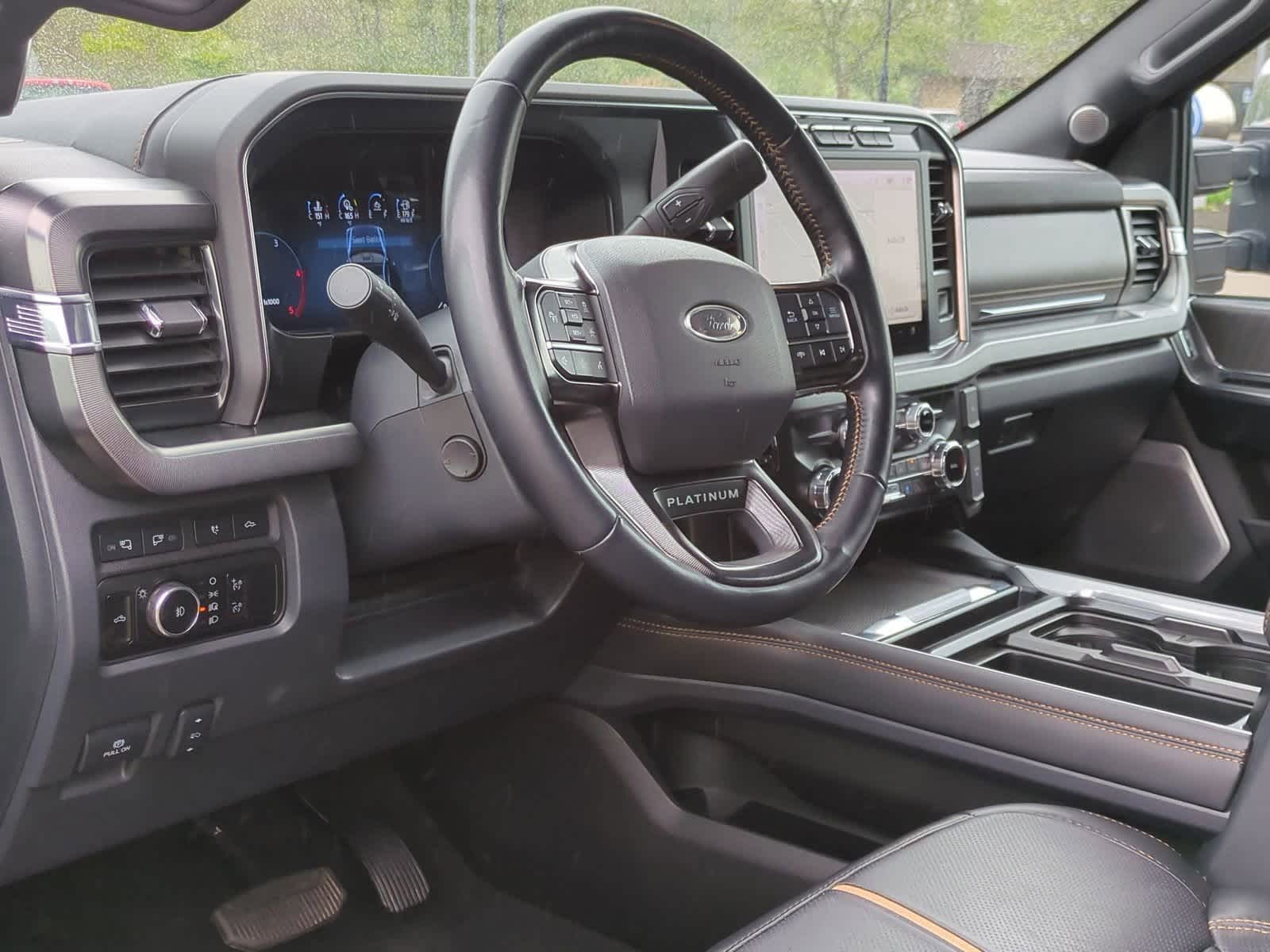 2023 Ford Econoline E-450 10