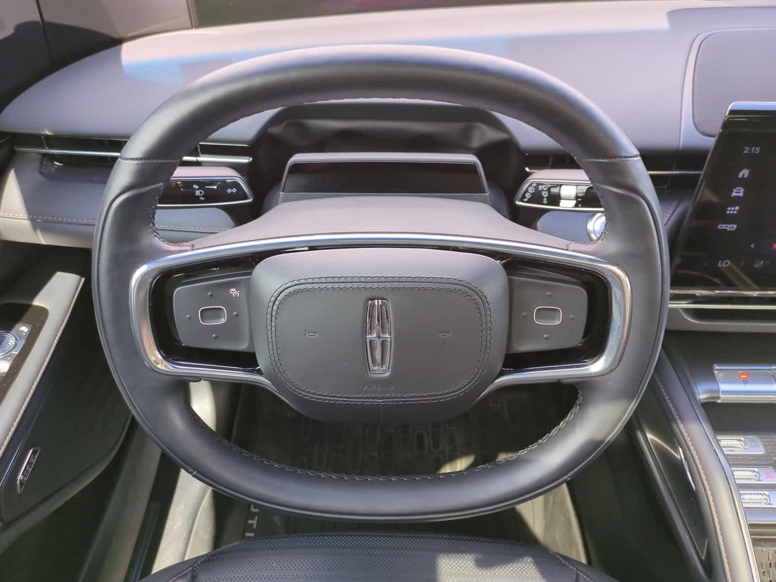 Thumbnail: 2024 Lincoln Nautilus - 24