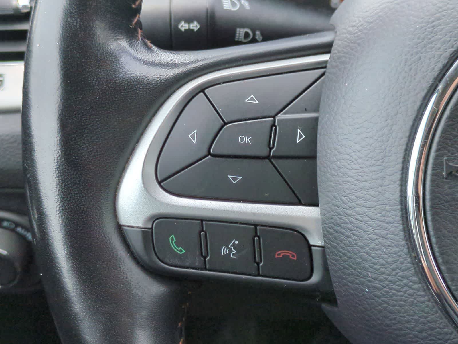 Thumbnail: 2021 Jeep Compass - 23