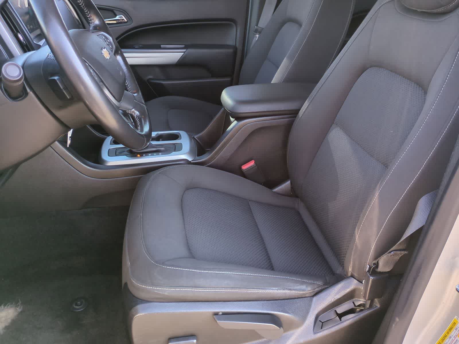 Thumbnail: 2016 Chevrolet Colorado - 16