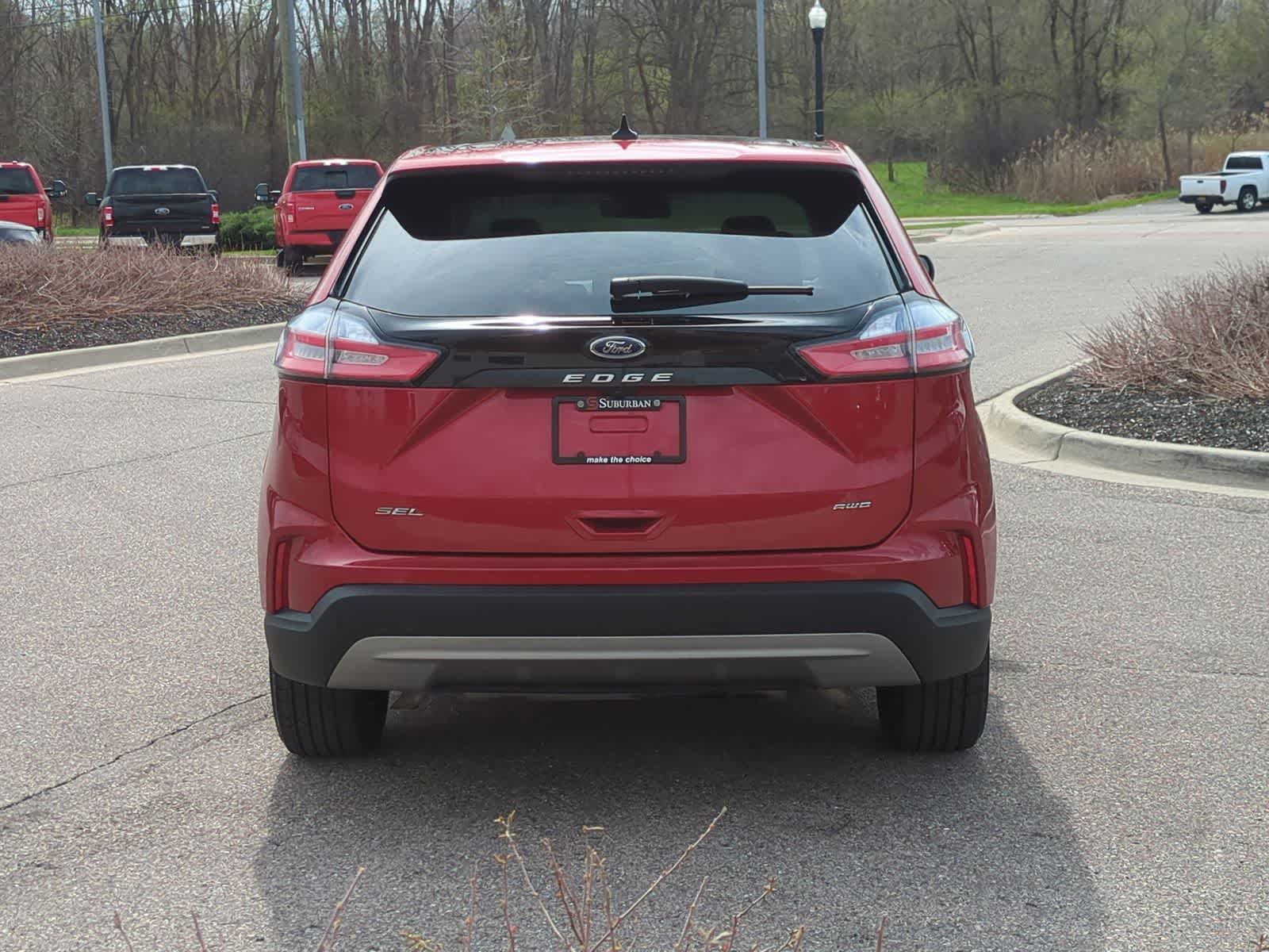 Thumbnail: 2023 Ford Edge - 7