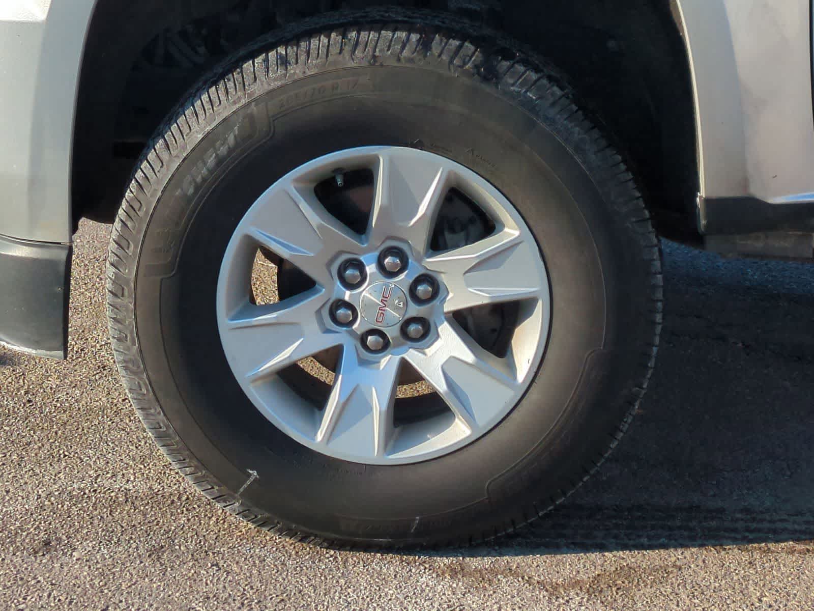 Thumbnail: 2015 GMC Canyon - 14