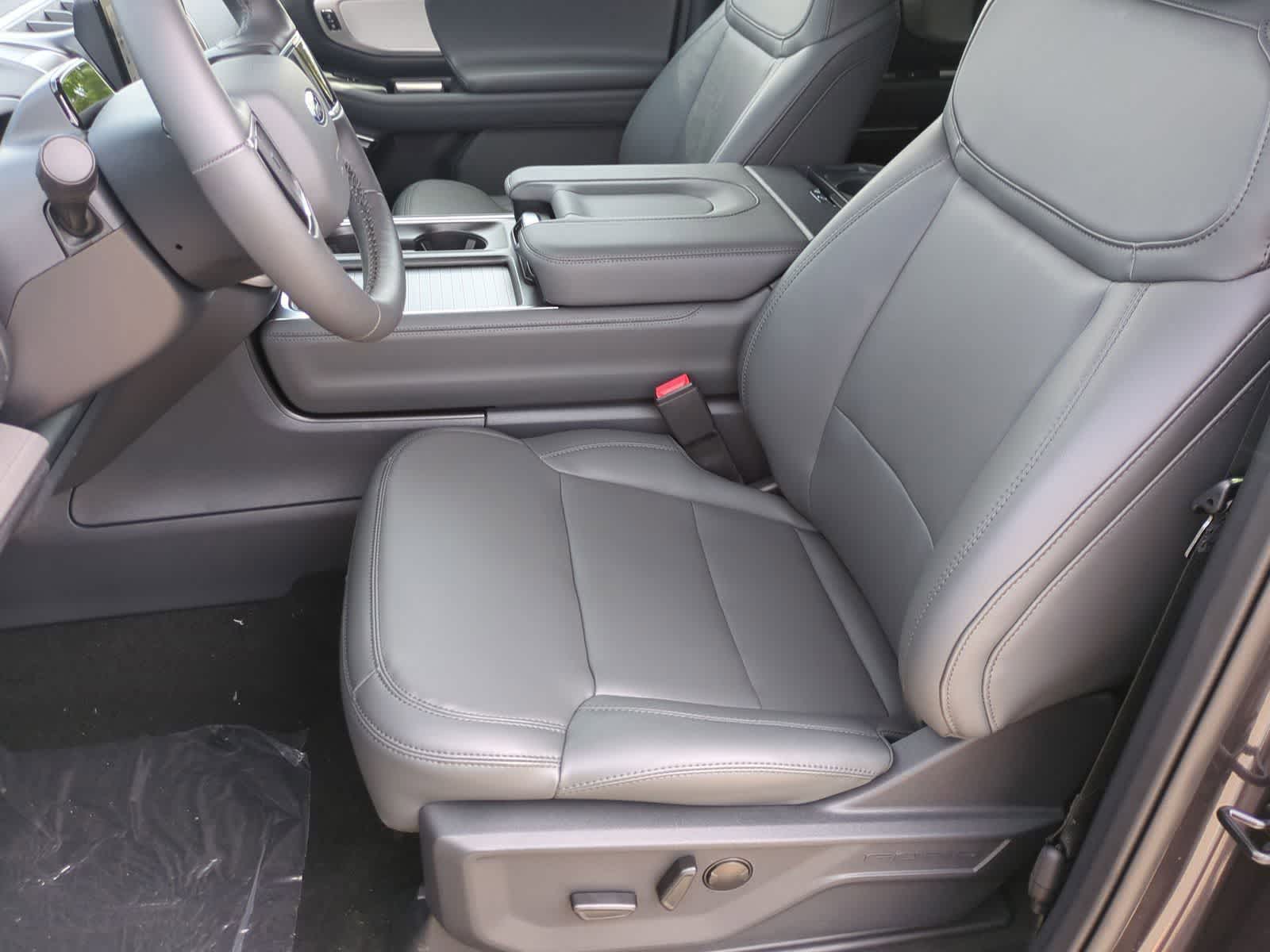 Thumbnail: 2026 Ford Expedition MAX - 16