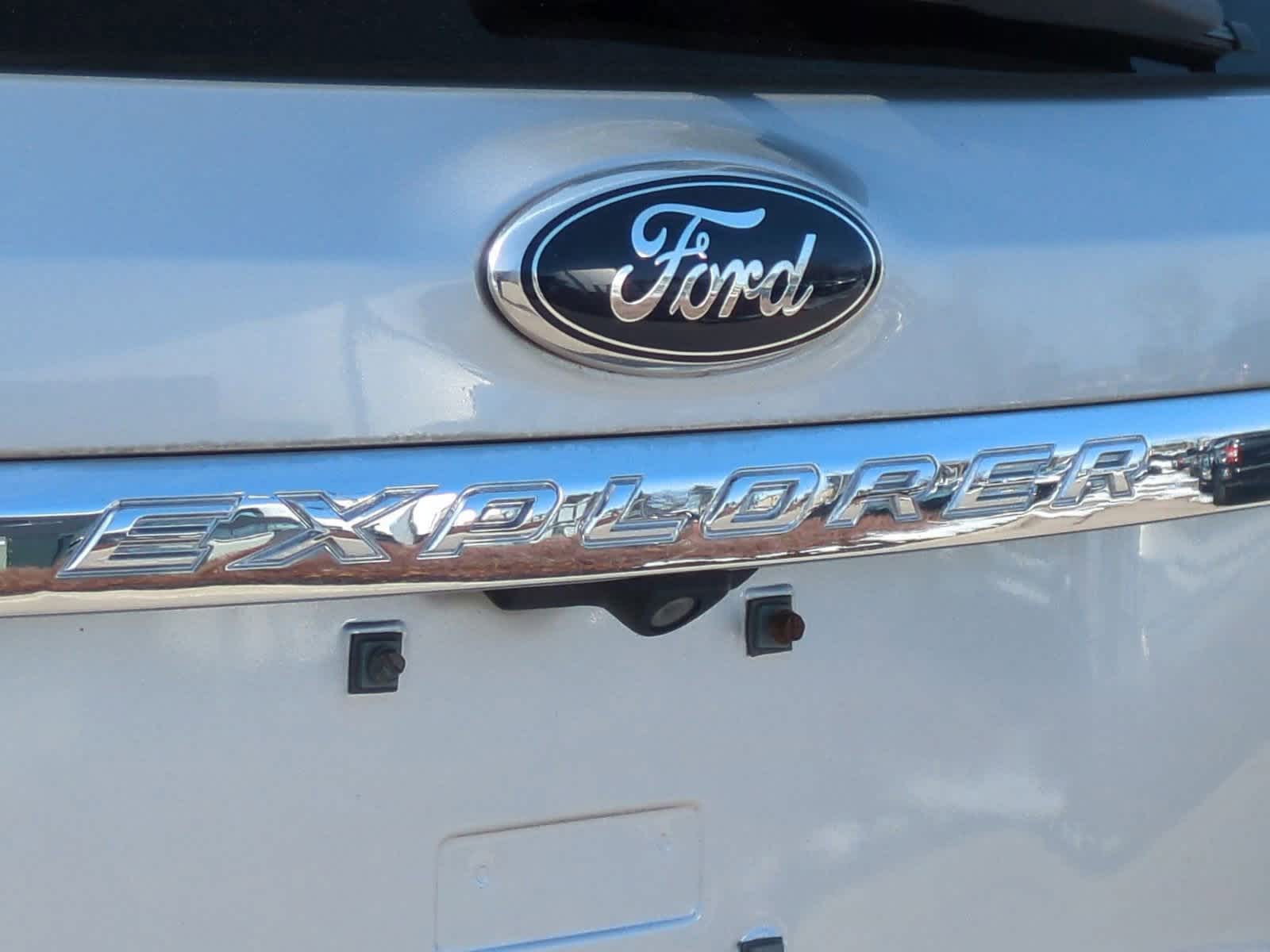 Thumbnail: 2014 Ford Explorer - 13