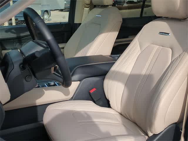 Thumbnail: 2024 Ford Expedition MAX - 15
