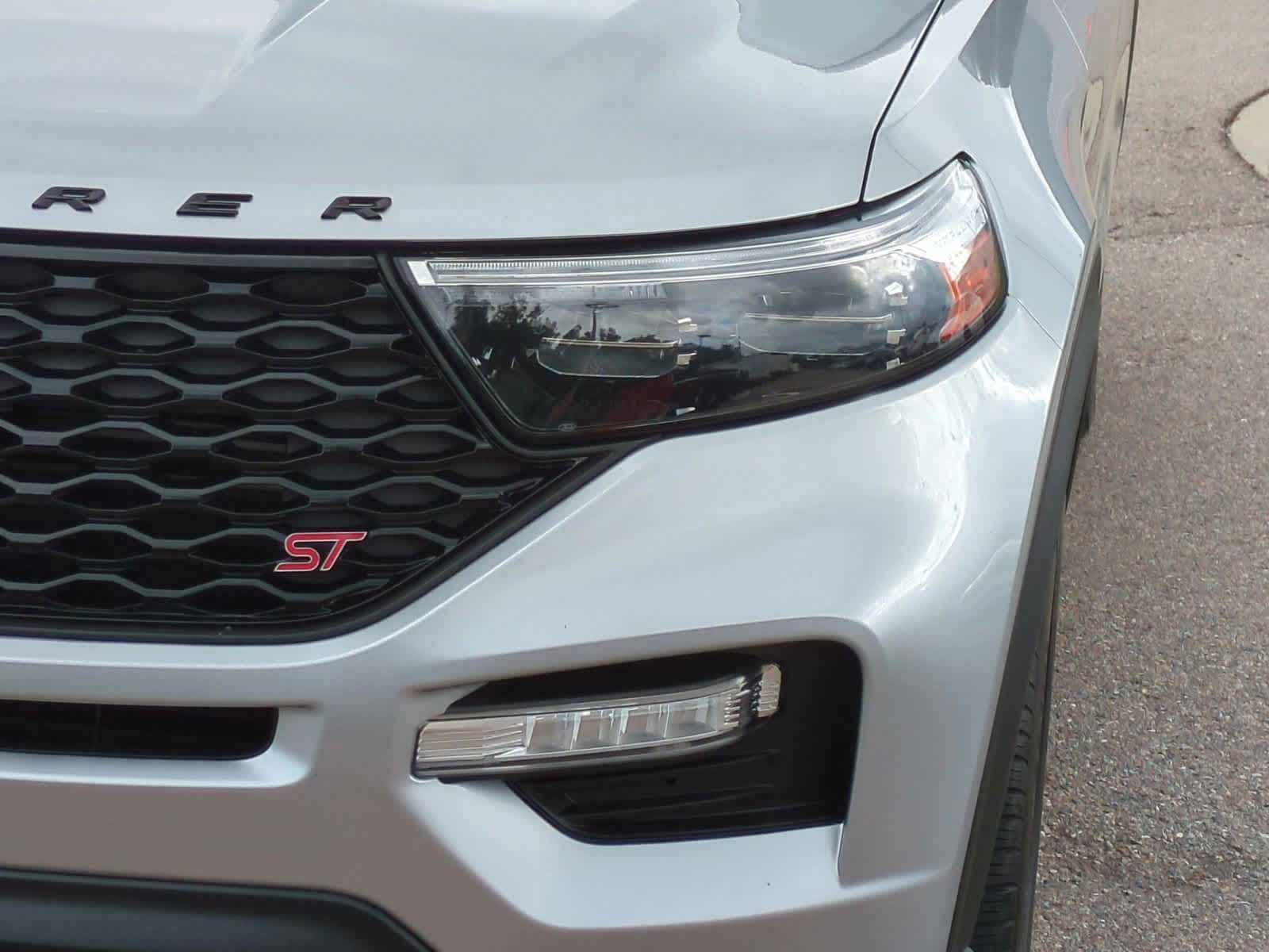 Thumbnail: 2023 Ford Explorer - 11