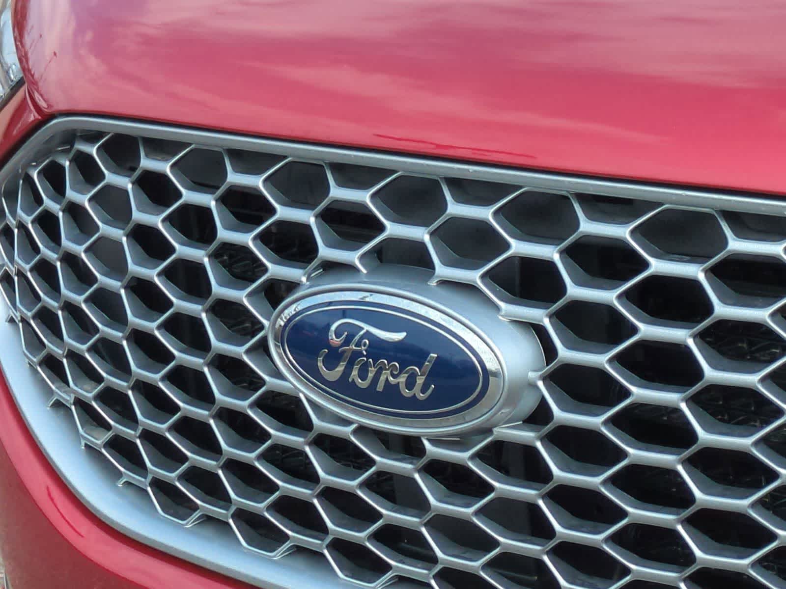 Thumbnail: 2023 Ford Edge - 12