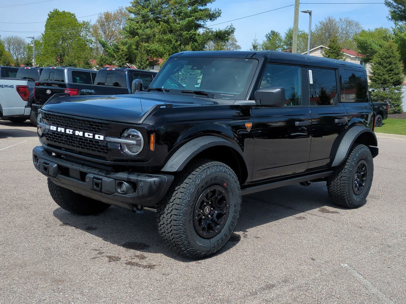 Thumbnail: 2026 Ford Bronco - 4