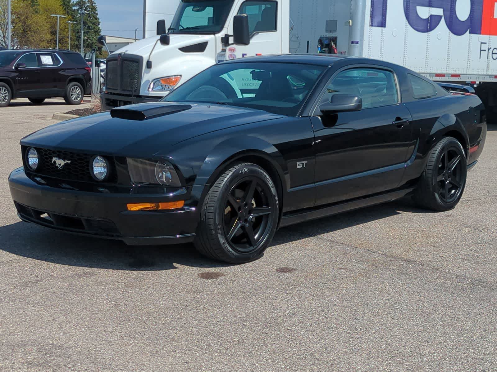 Thumbnail: 2008 Ford Mustang - 4
