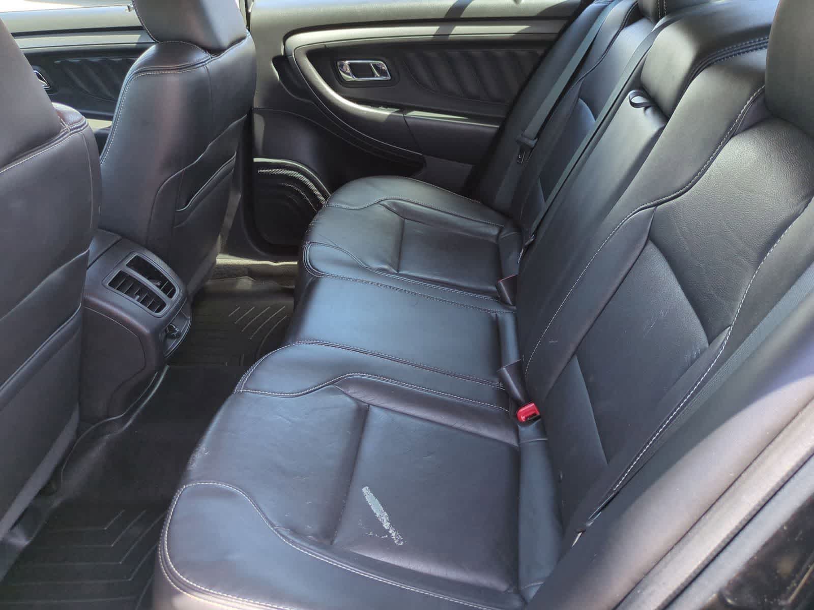 Thumbnail: 2011 Ford Taurus - 20