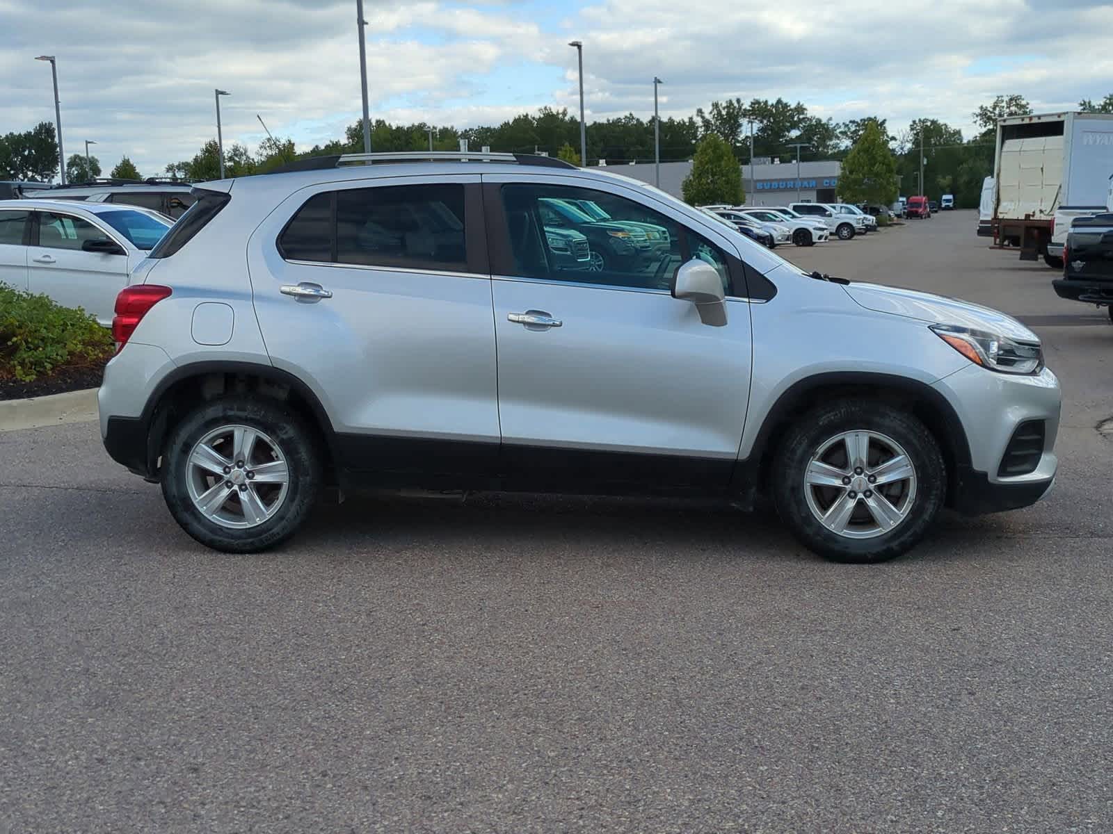 Thumbnail: 2018 Chevrolet Trax - 9