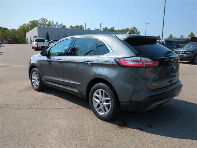 2024 Ford Edge SEL 3