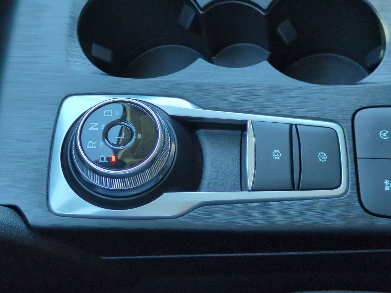 Thumbnail: 2023 Ford Escape - 31