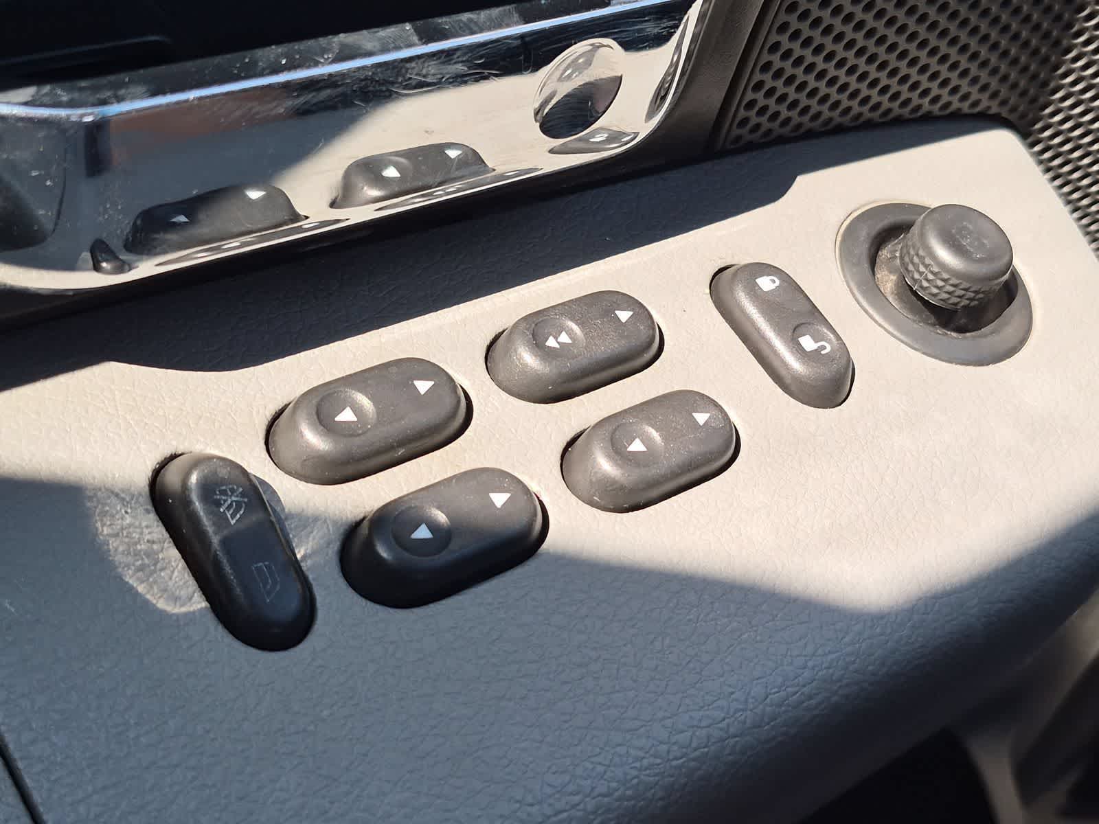 Thumbnail: 2007 Ford F-150 - 27