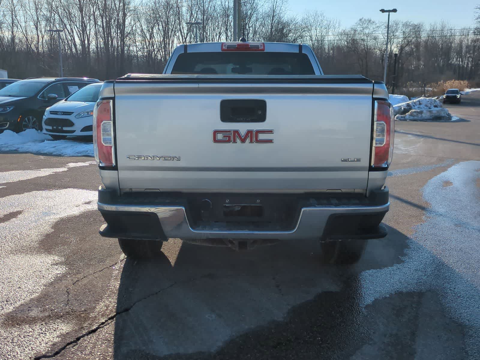 Thumbnail: 2015 GMC Canyon - 7