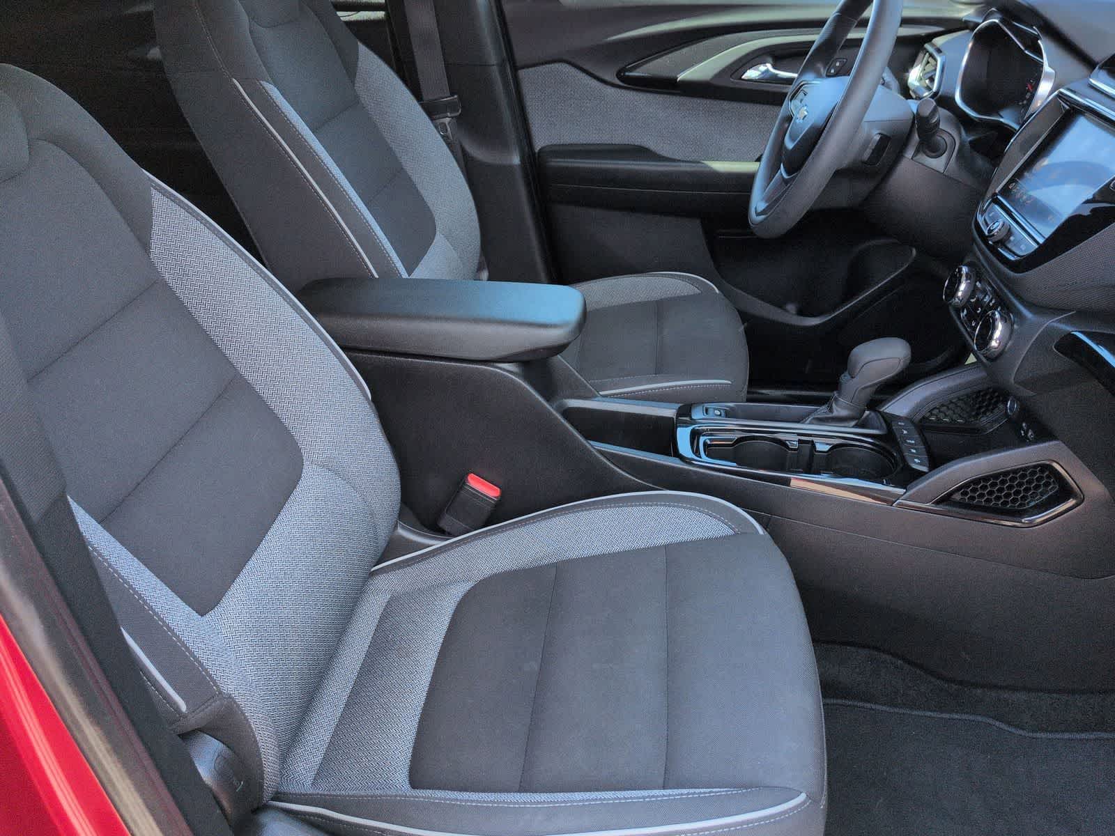 Thumbnail: 2021 Chevrolet TrailBlazer - 18