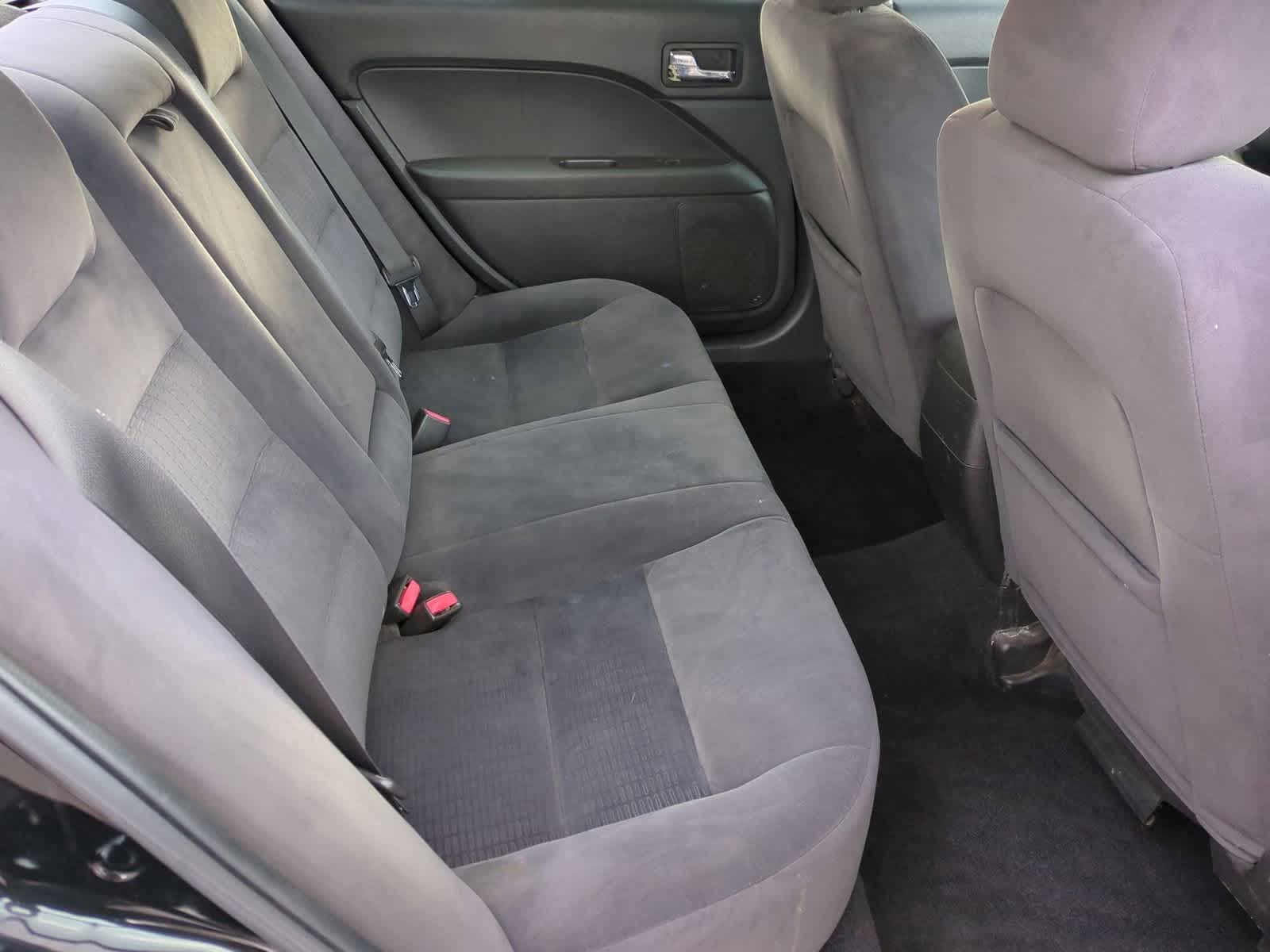 Thumbnail: 2006 Ford Fusion - 19