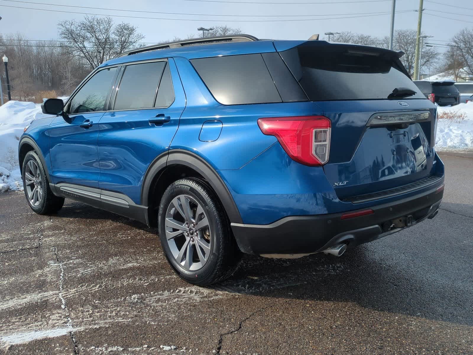 Thumbnail: 2021 Ford Explorer - 6