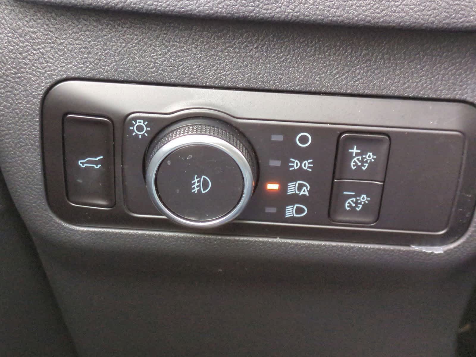 Thumbnail: 2023 Ford Escape - 35