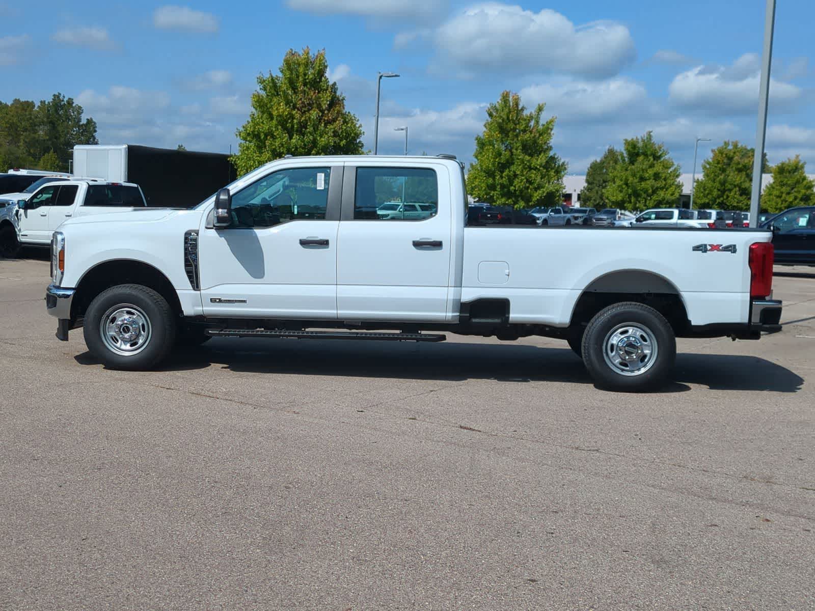 Thumbnail: 2026 Ford Econoline - 5