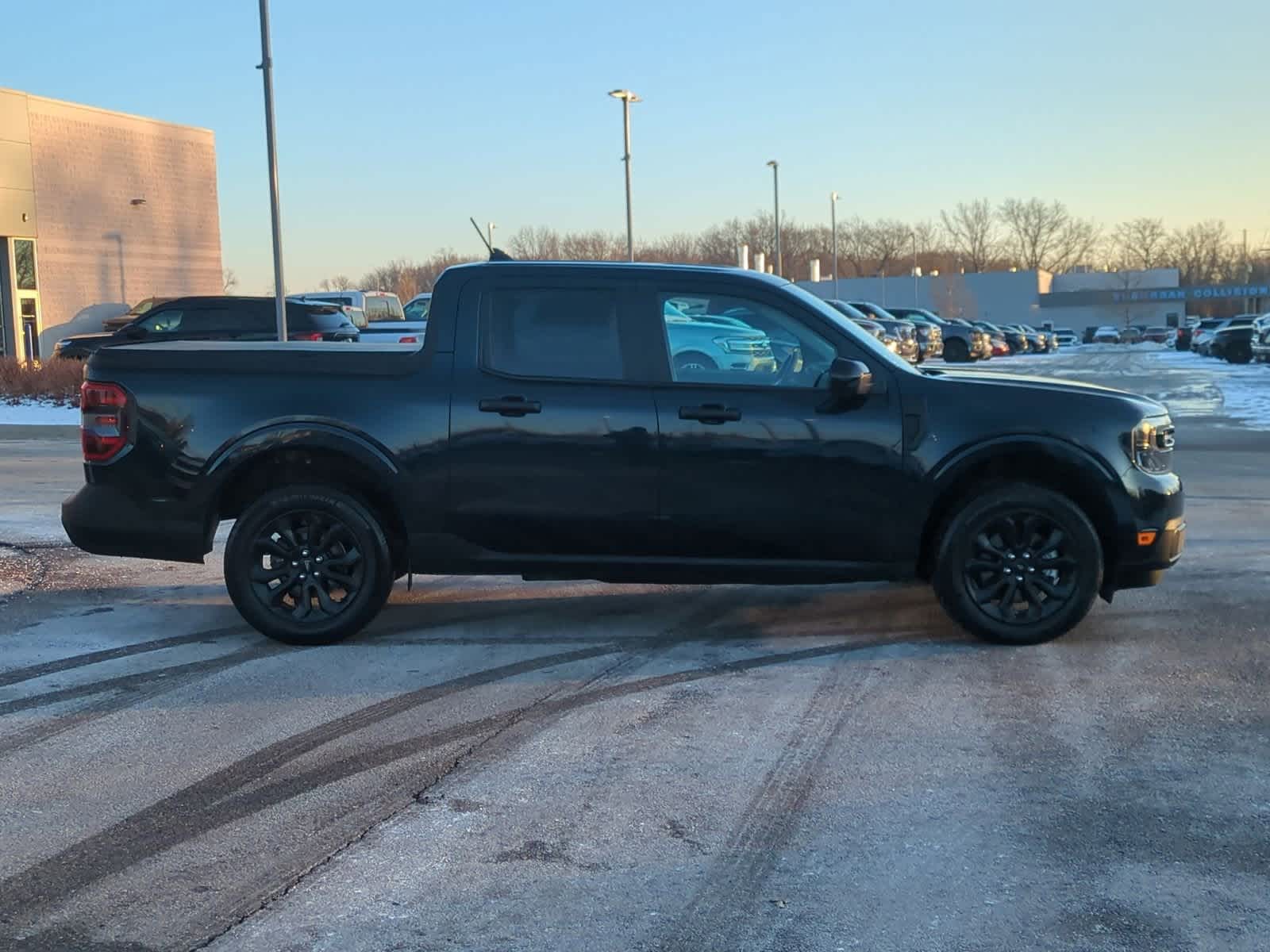 Thumbnail: 2023 Ford Maverick - 9