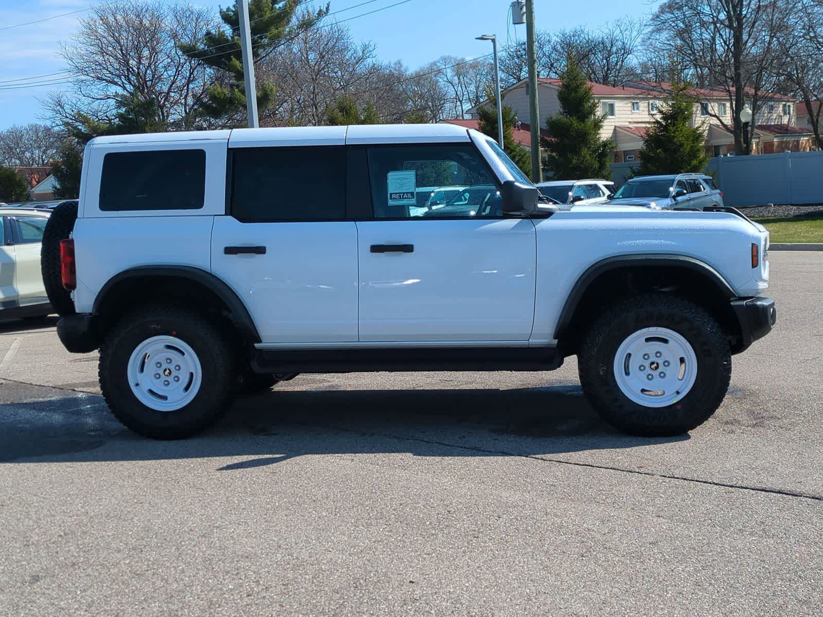 Thumbnail: 2026 Ford Bronco - 9